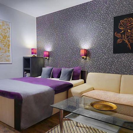 Easy Check In Apartments 021 Vladika Нови-Сад Экстерьер фото
